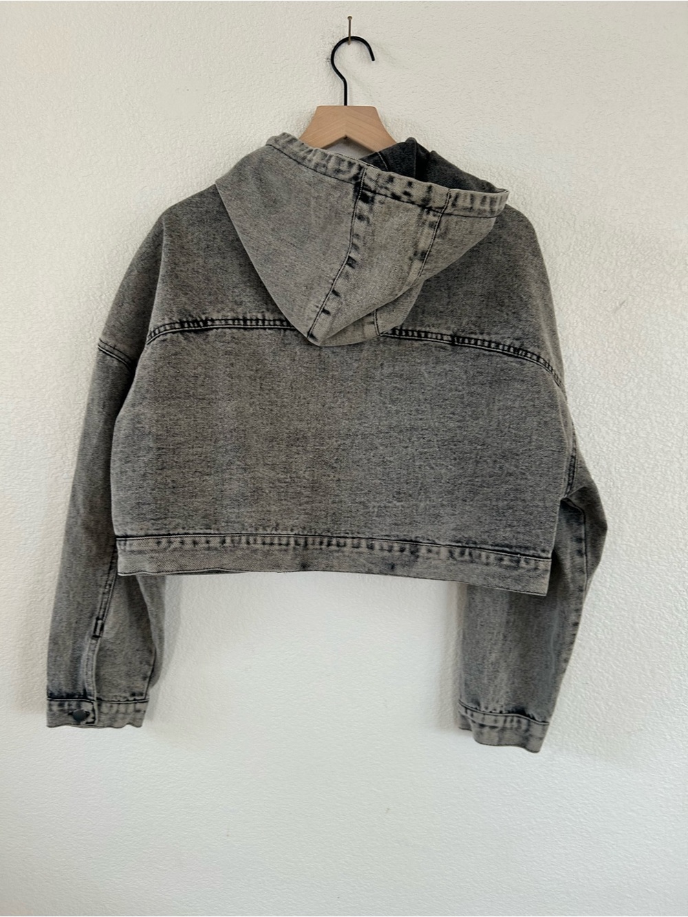 Fashion Nova Washed Gray Cropped Hooded Denim Jacket - Picture 2 of 10